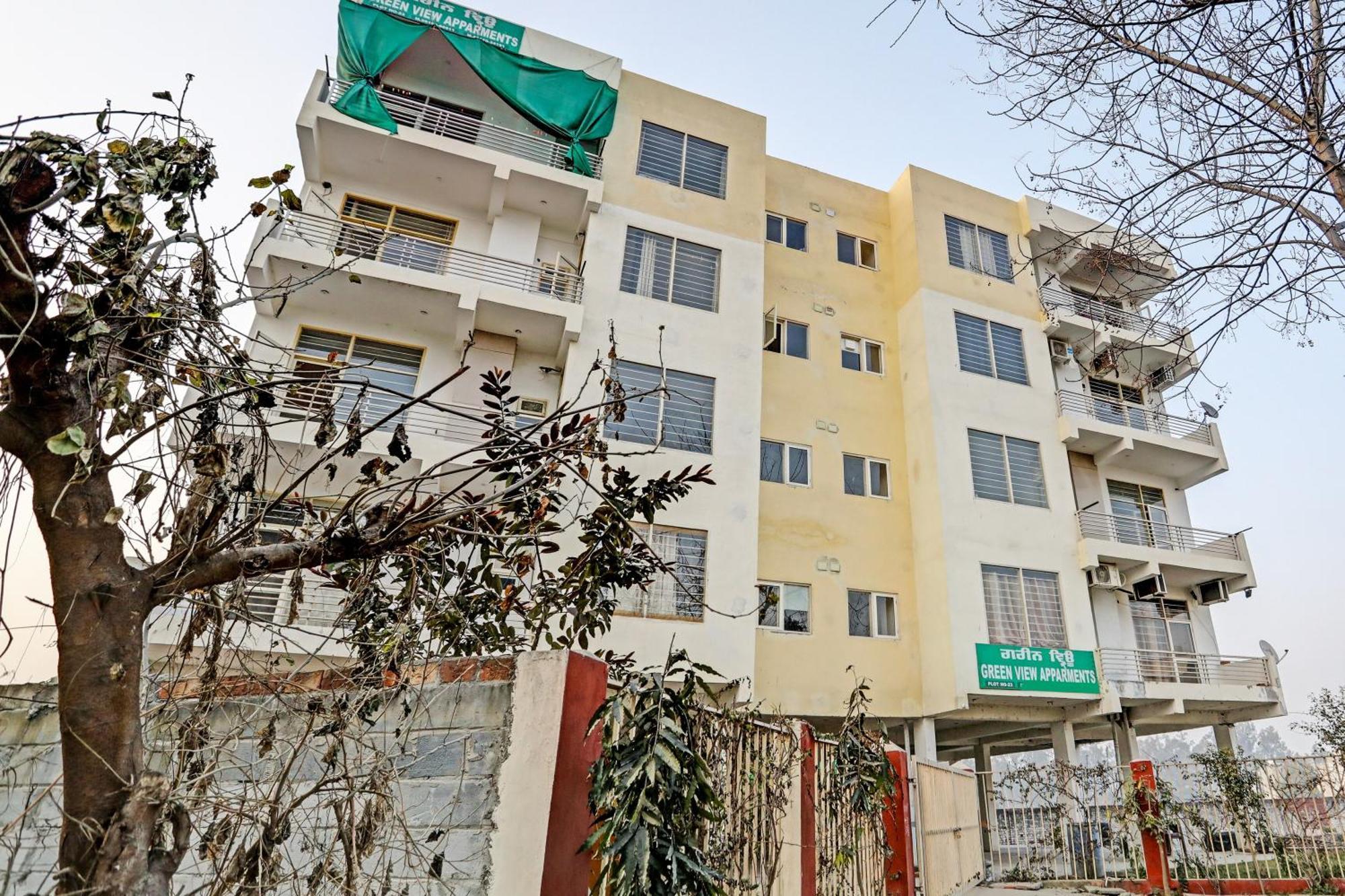 Oyo Home Green View Appartments Beās Eksteriør bilde
